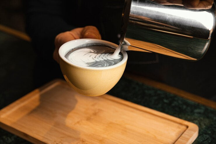 L'art de préparer la tasse parfaite : La maîtrise du café et du thé à la maison